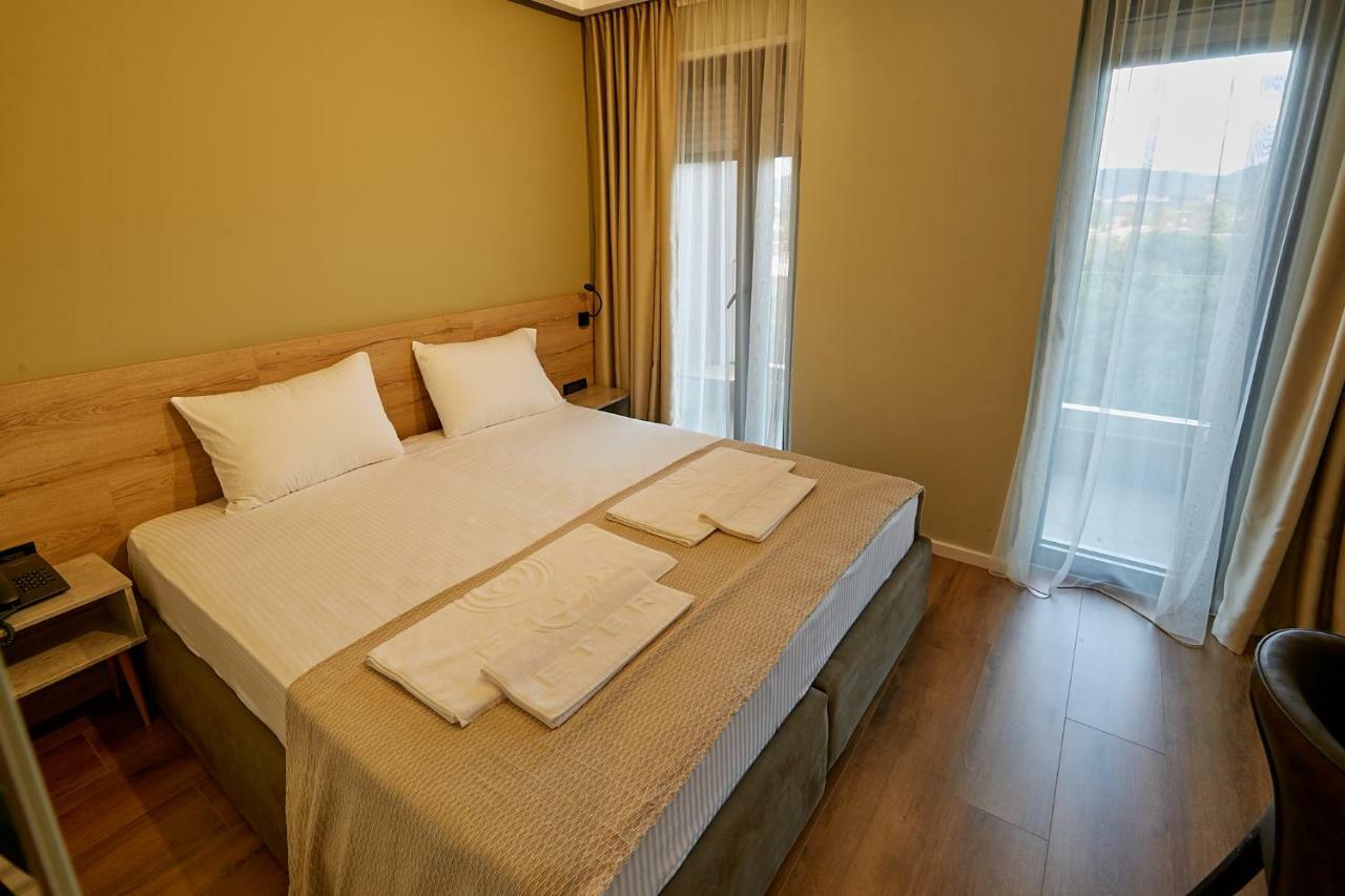 Eter Hotel Голем Номер фото